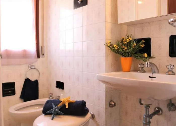 Daire Flat Just 80m From The *