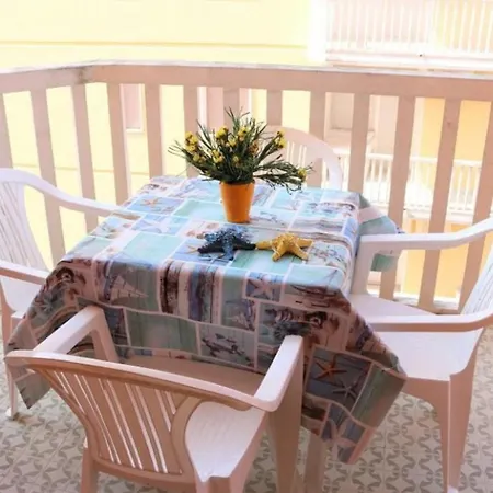 Flat Just 80m From The Lejlighed *