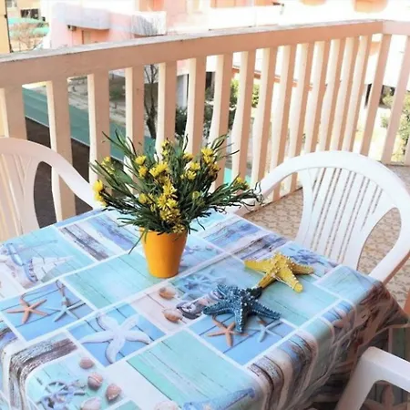 Lejlighed Flat Just 80m From The
